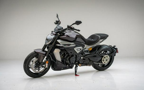 2026 Ducati XDiavel V4 Black Lava