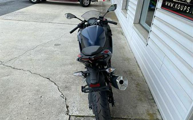 2026 Kawasaki Ninja® 500 ABS