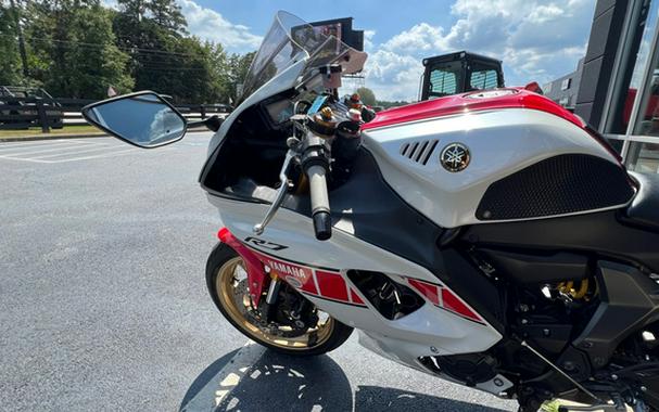2022 Yamaha YZFR7NW