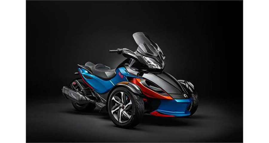 2015 Can-Am SPYDER ST-S