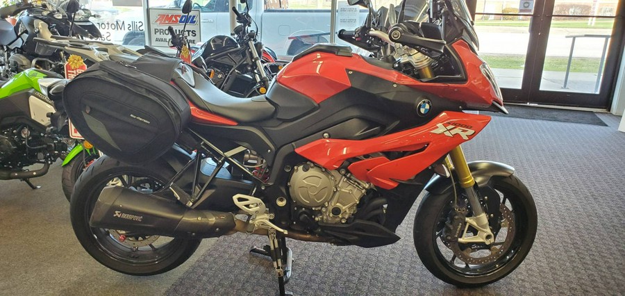 2016 BMW S 1000 XR