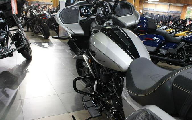 2023 Harley-Davidson® FLTRXSE - CVO™ Road Glide®