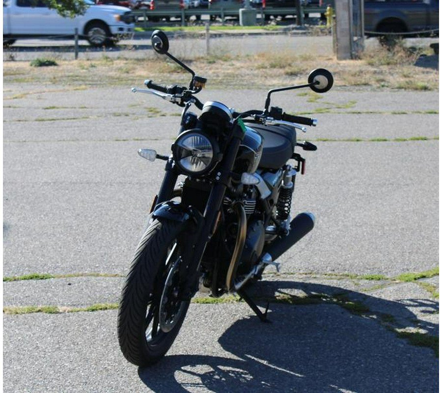 2025 Triumph Speed Twin 900 Phantom Black/Aurum Gold