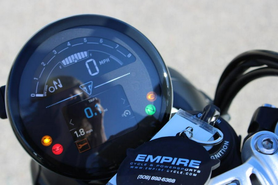 2025 Triumph Speed Twin 900 Phantom Black/Aurum Gold