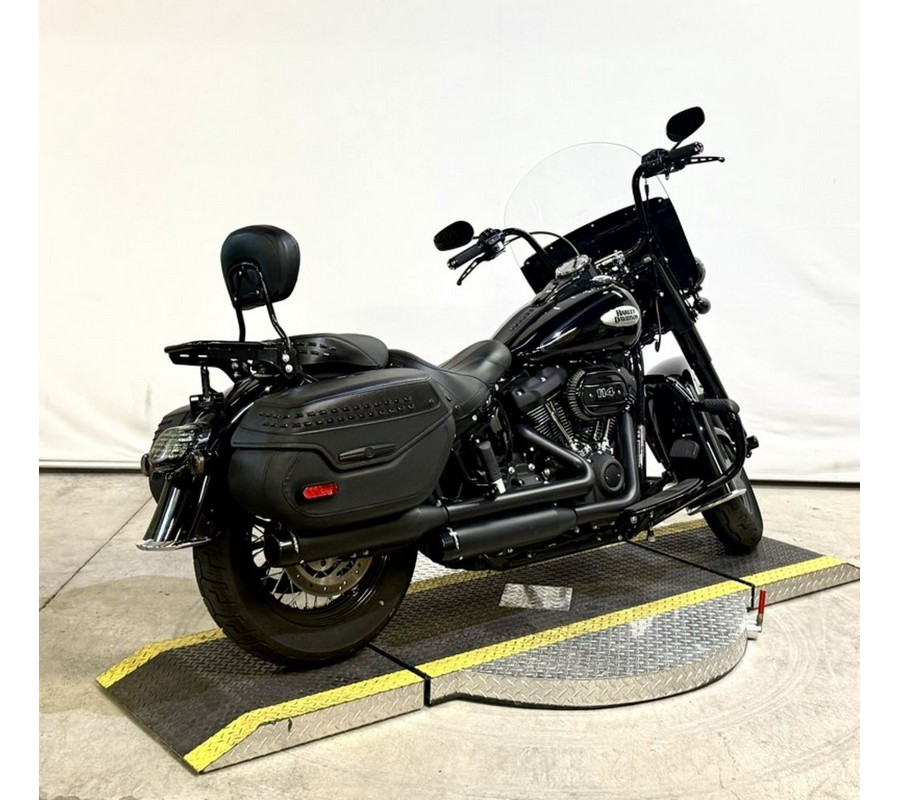 2024 Harley-Davidson® FLHCS - Heritage Classic