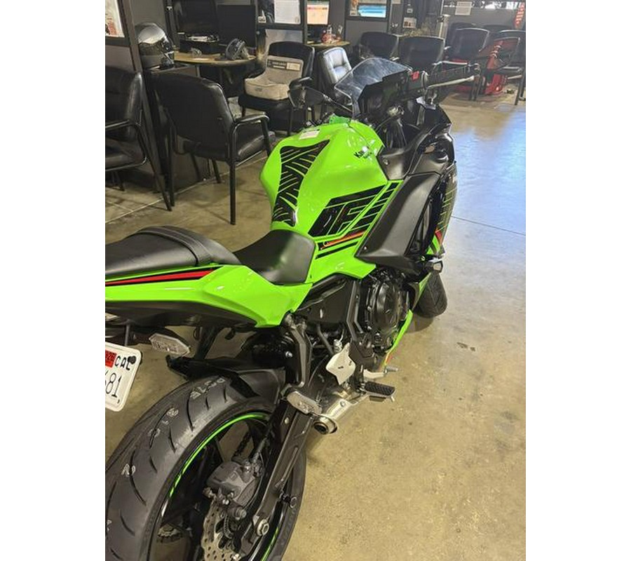 2024 Kawasaki Ninja® 650 KRT Edition ABS