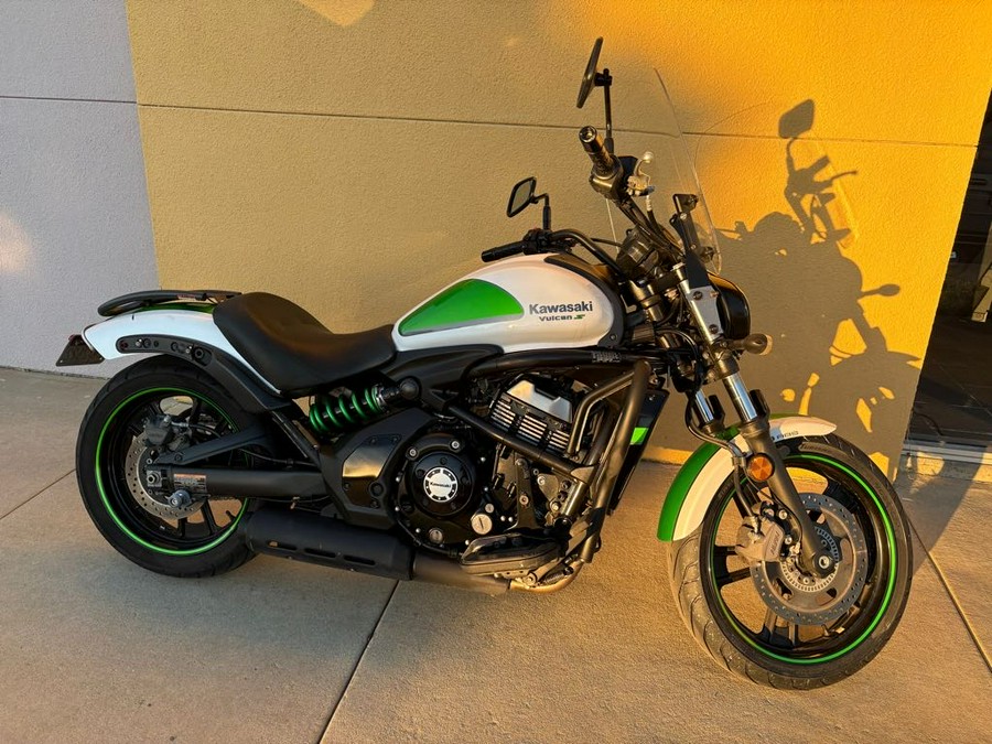2017 Kawasaki Vulcan® S ABS Café