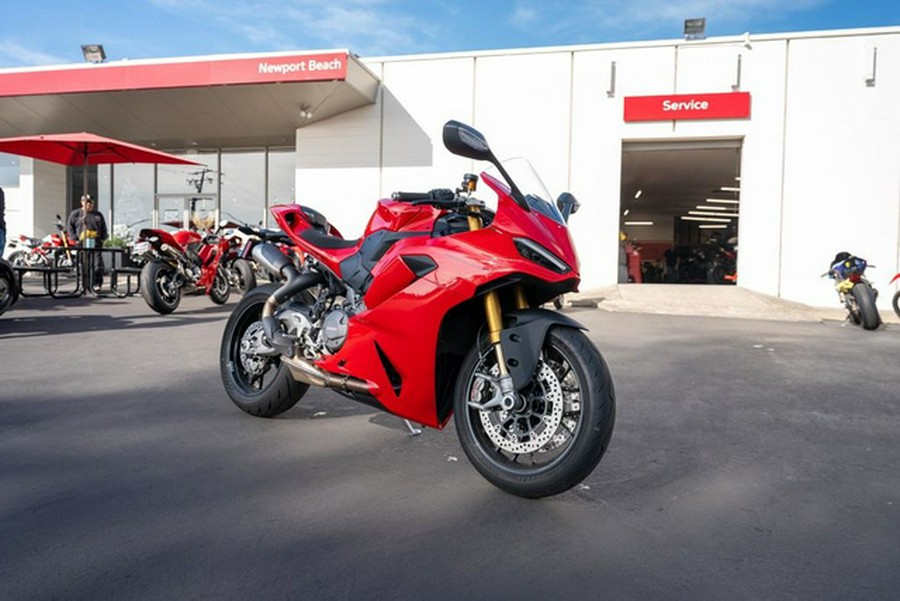 2025 Ducati Panigale V2 S