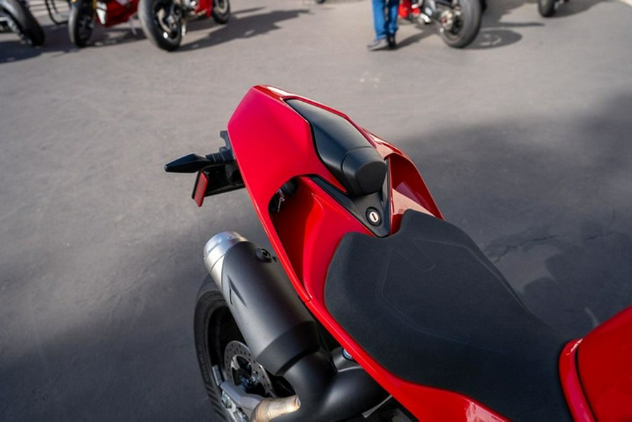2025 Ducati Panigale V2 S
