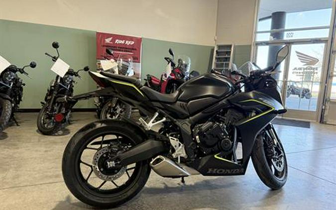 2026 Honda CBR650R E-Clutch