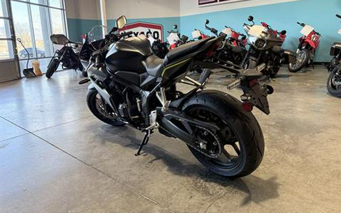 2026 Honda CBR650R E-Clutch