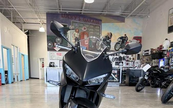 2026 Honda CBR650R E-Clutch