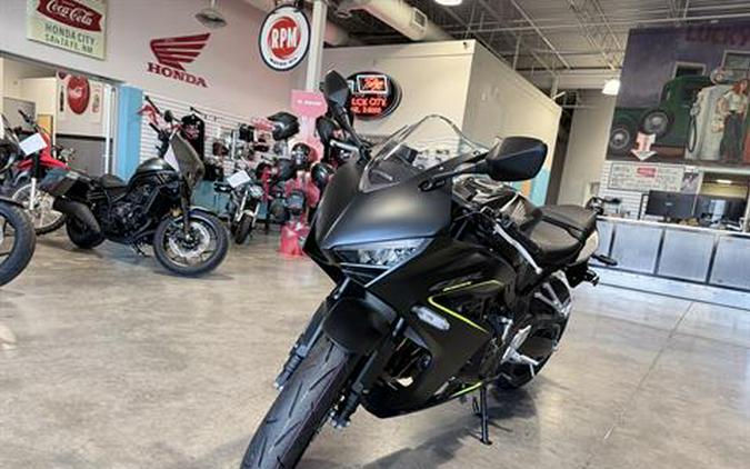 2026 Honda CBR650R E-Clutch