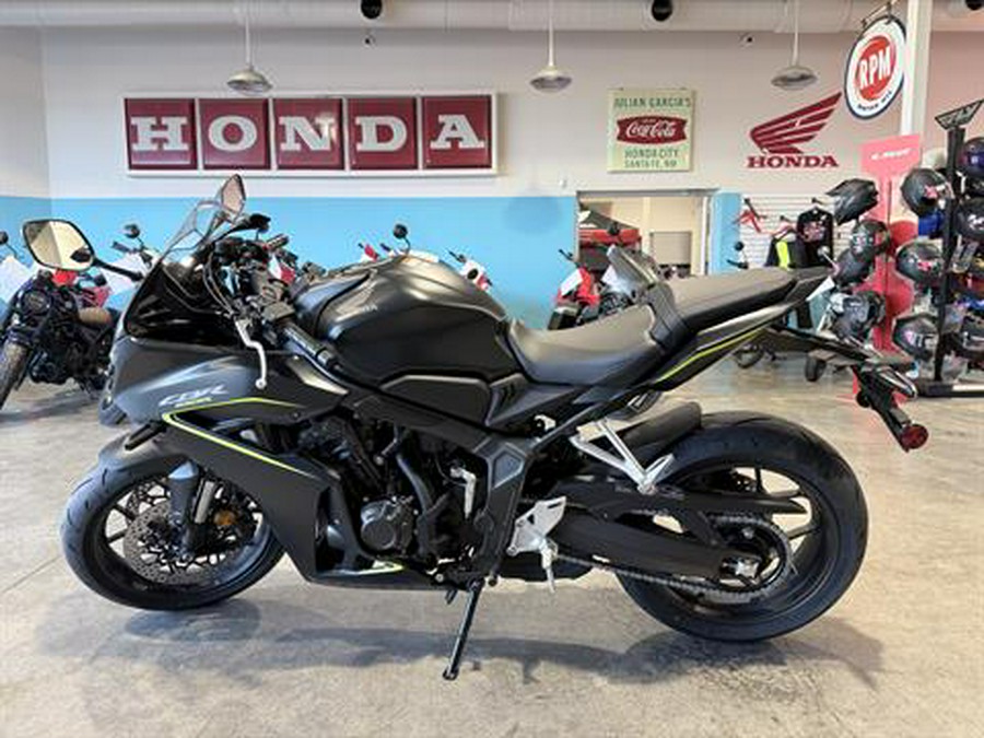 2026 Honda CBR650R E-Clutch