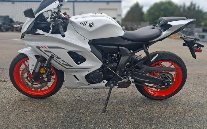 2023 Yamaha YZF-R7