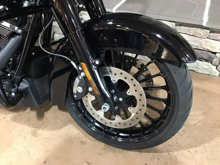 2017 Harley Davidson FLHRXS Road King Special