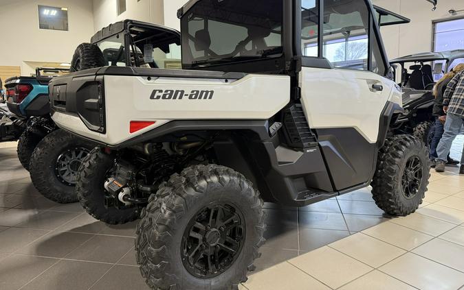 2026 Can-Am Defender Limited HD11