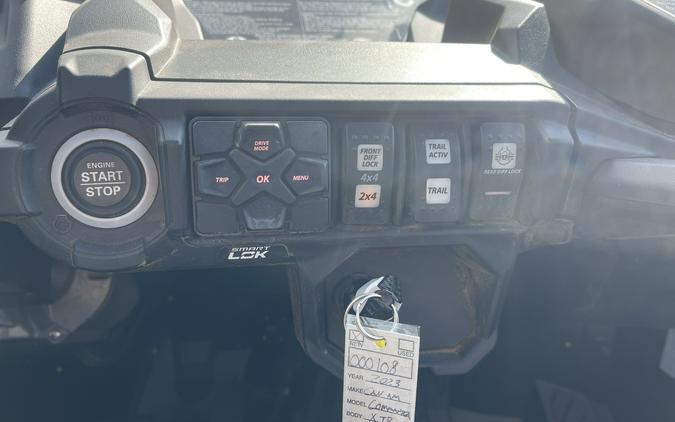 2023 Can-Am Commander XT-P