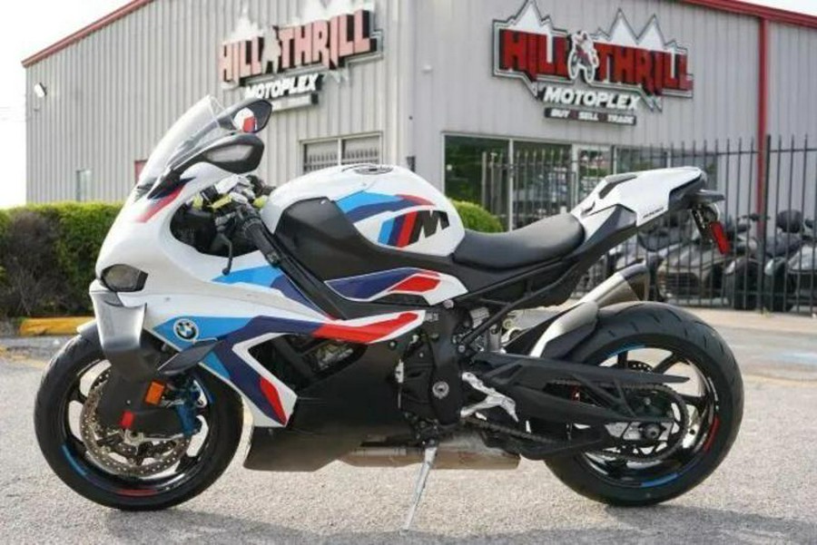 2026 BMW M1000RR Light White/M Motorsport (Carbon Wheels)