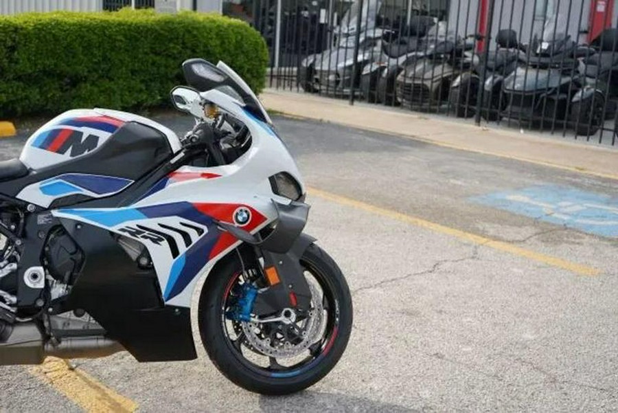 2026 BMW M1000RR Light White/M Motorsport (Carbon Wheels)