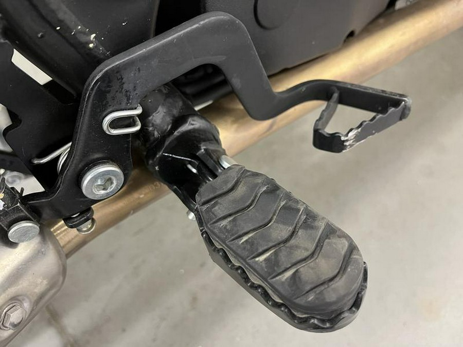 2023 Royal Enfield Scrambler 411