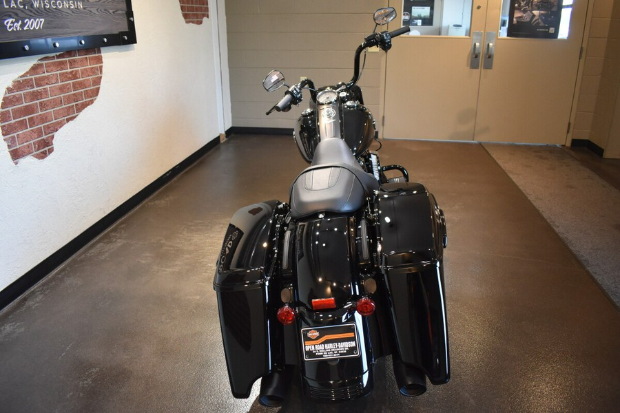 2025 Harley-Davidson® Road King® Special Vivid Black