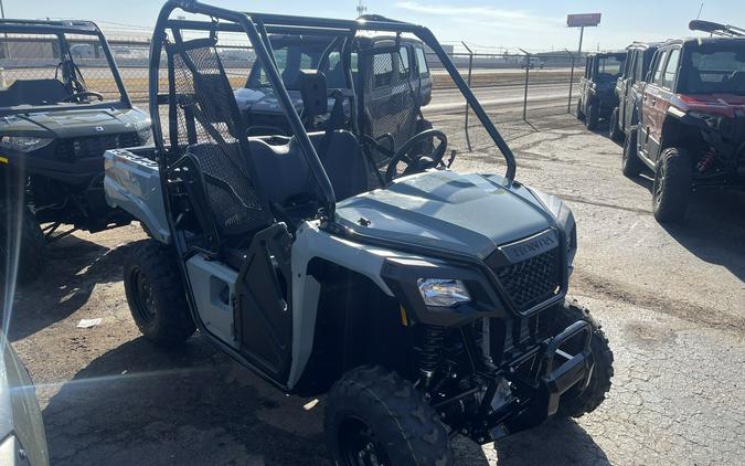 2026 Honda Pioneer 520