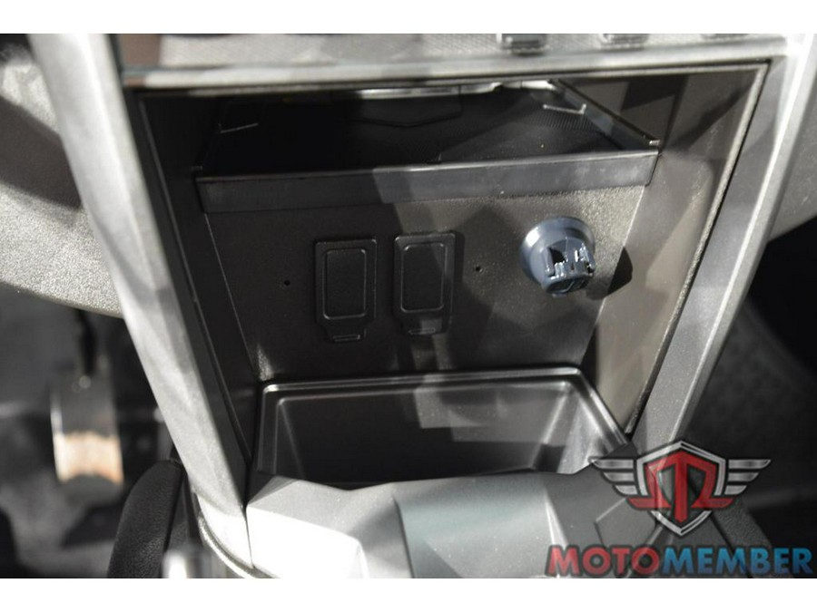 2025 Yamaha Wolverine RMAX4 1000 XT-R