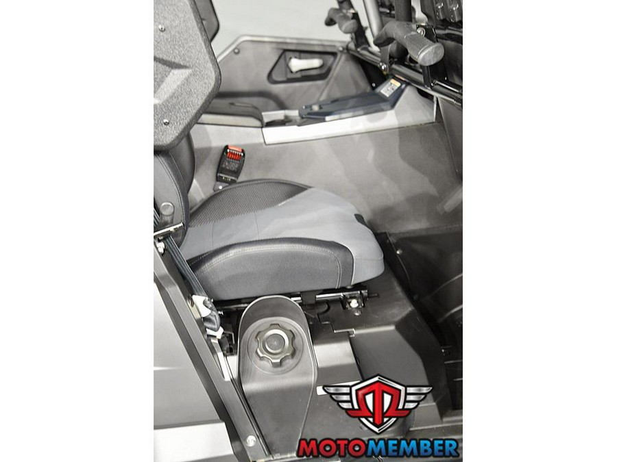2025 Yamaha Wolverine RMAX4 1000 XT-R