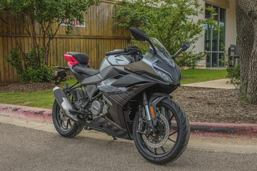 2026 CFMOTO 300SS