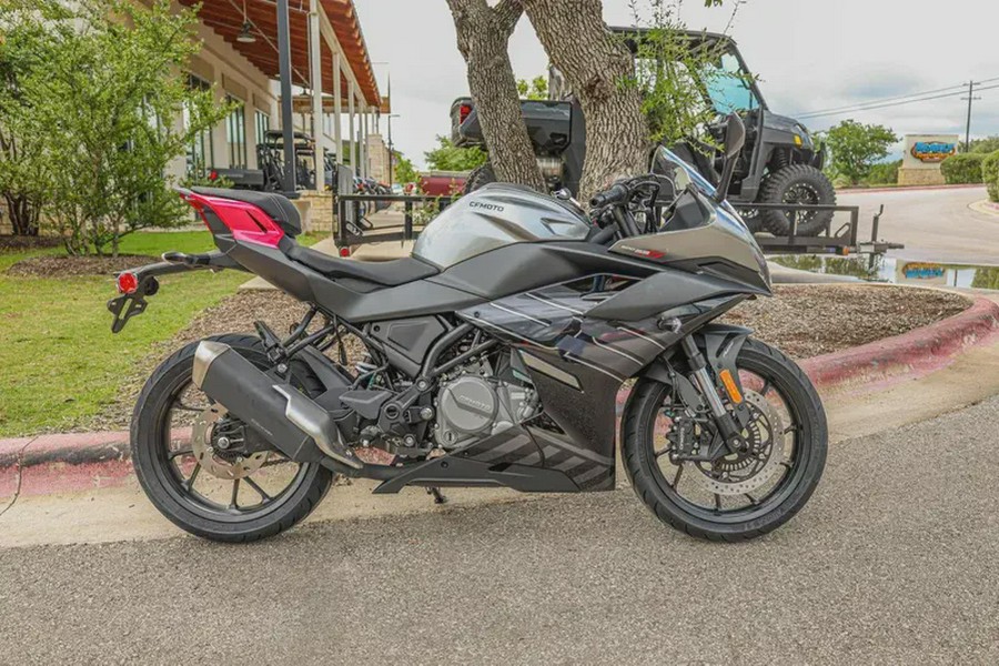 2026 CFMOTO 300SS