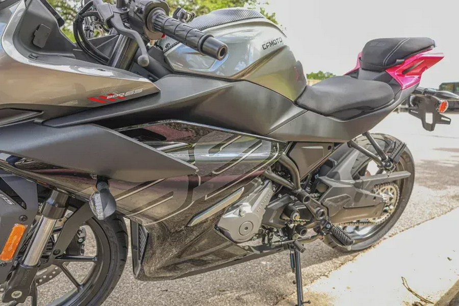 2026 CFMOTO 300SS