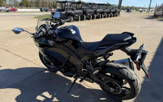 2025 Kawasaki Ninja® 1100SX ABS