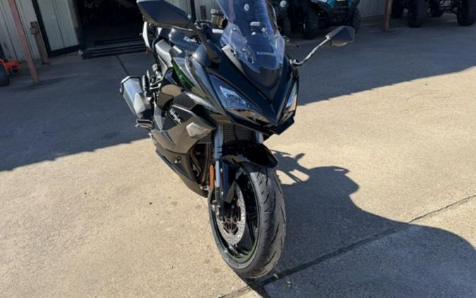 2025 Kawasaki Ninja® 1100SX ABS