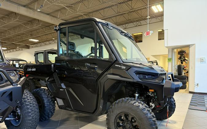 2026 Can-Am Defender XT CAB HD11