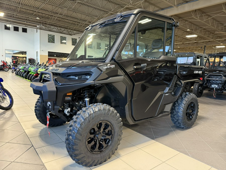 2026 Can-Am Defender XT CAB HD11