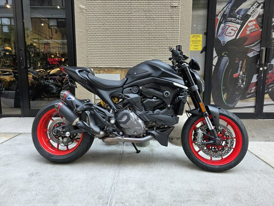 2024 Ducati Monster Plus Aviator Grey