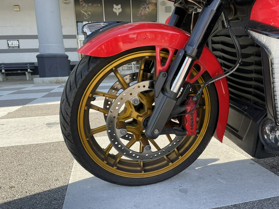 2023 Indian Challenger Dark Horse