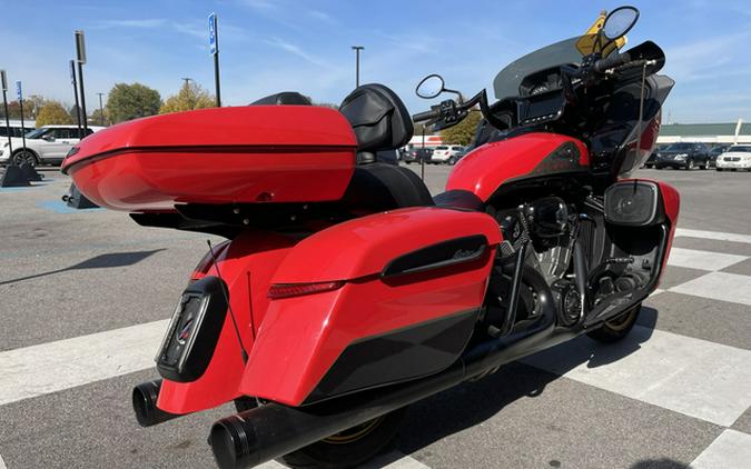 2023 Indian Challenger Dark Horse