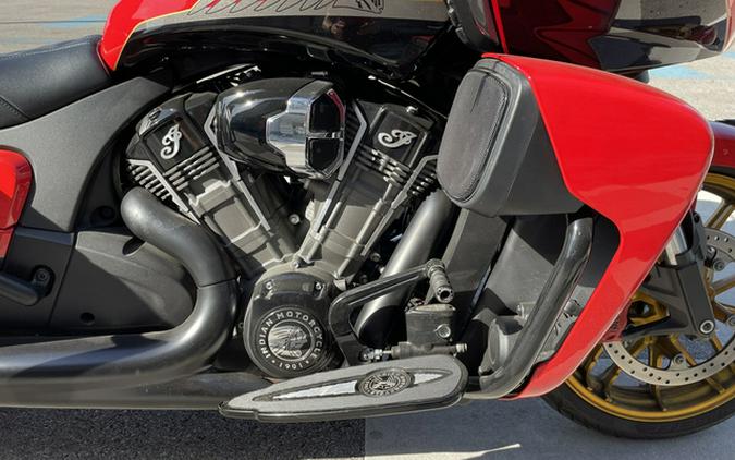 2023 Indian Challenger Dark Horse