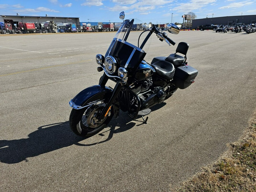 2018 Harley-Davidson 115th Anniversary Heritage Classic 114