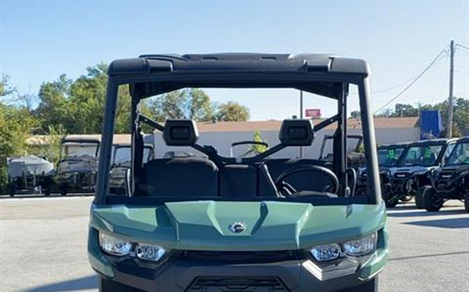 2025 Can-Am Defender DPS HD10