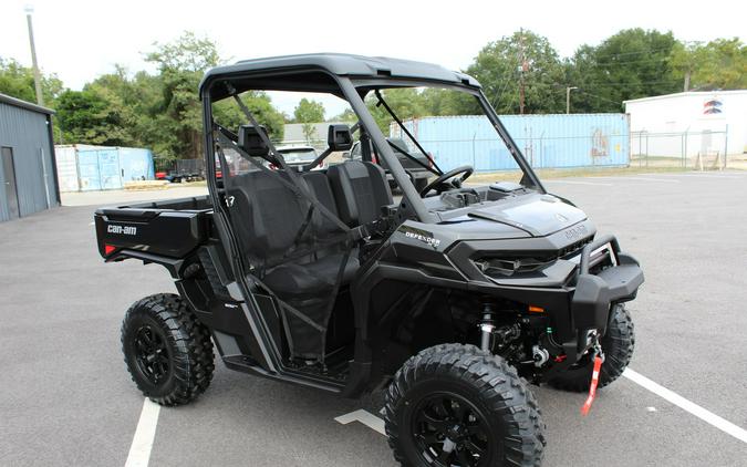 2026 Can-Am Defender XT HD11