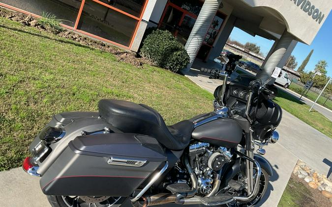 FLHTCU 2014 Electra Glide® Ultra Classic®