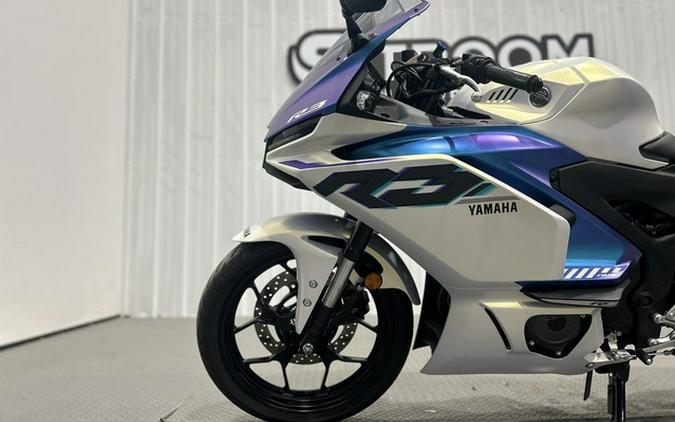 2025 Yamaha YZF-R3 R3