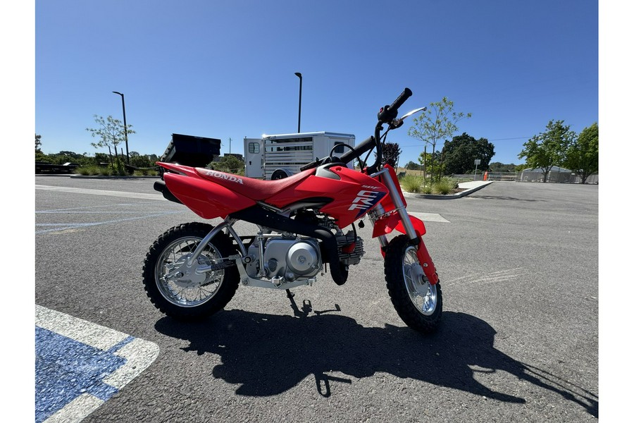 2026 CRF50F - Honda