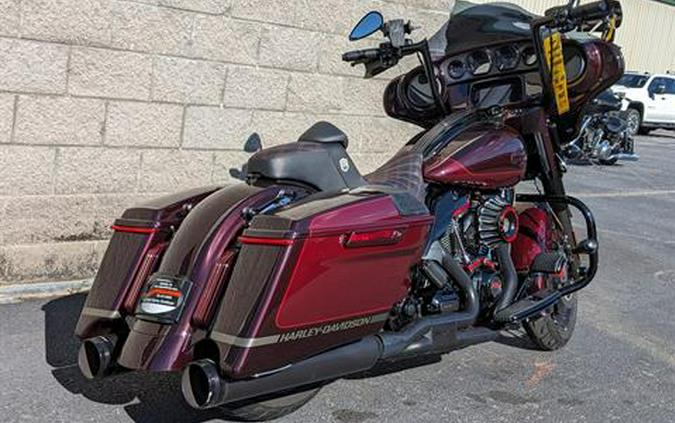 2019 Harley-Davidson CVO™ Street Glide®