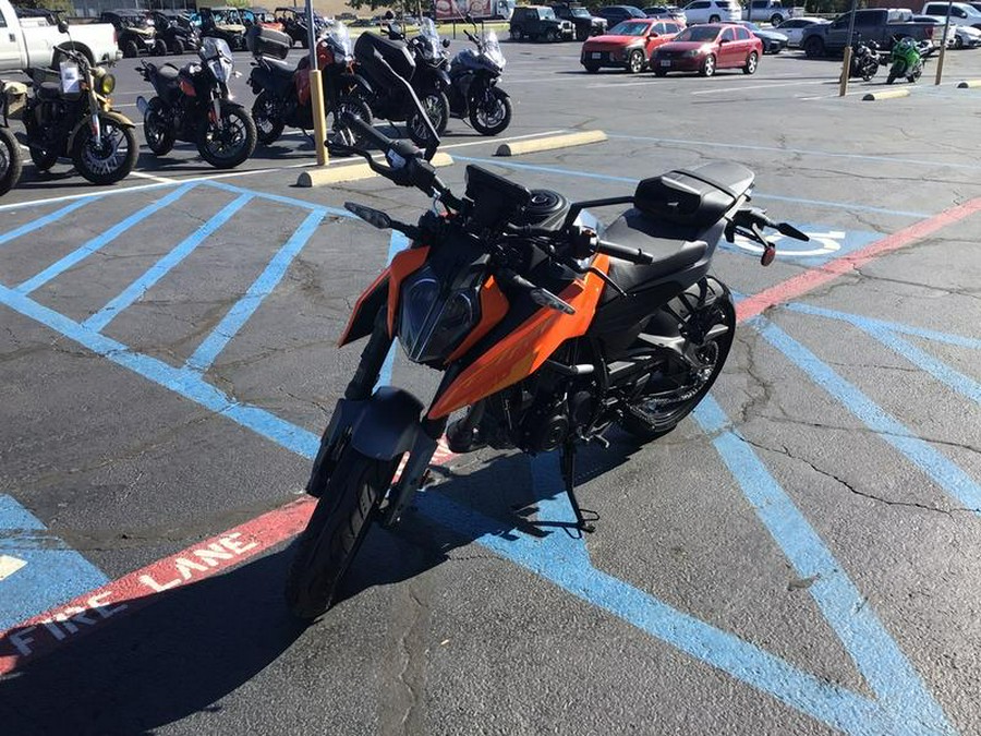 2024 KTM 250 Duke