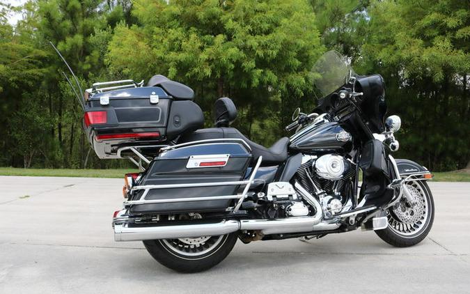 2013 Harley-Davidson® FLHTCU - Electra Glide® Ultra Classic®