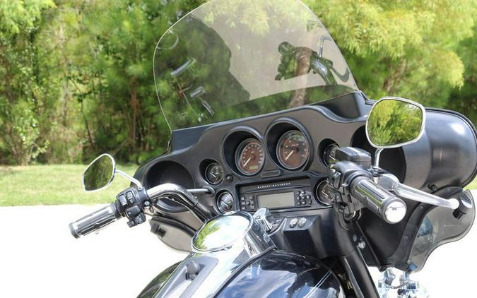 2013 Harley-Davidson® FLHTCU - Electra Glide® Ultra Classic®